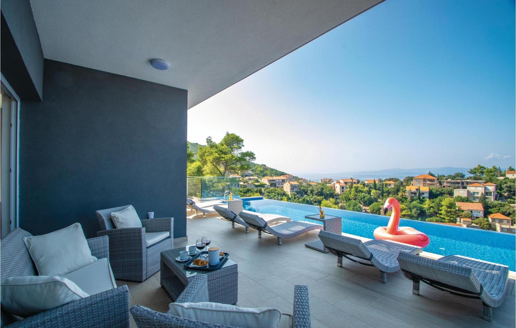 Cozy Home In Prigradica With Wifi Exterior foto